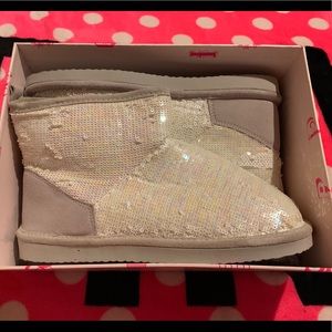 VS Pink bling sequin slippers new Sz 8-10